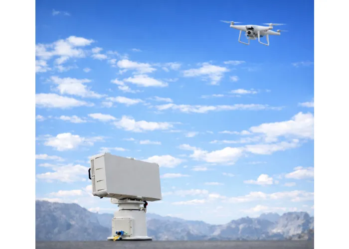 Drohnen präzise erkennen, lokalisieren und verfolgen